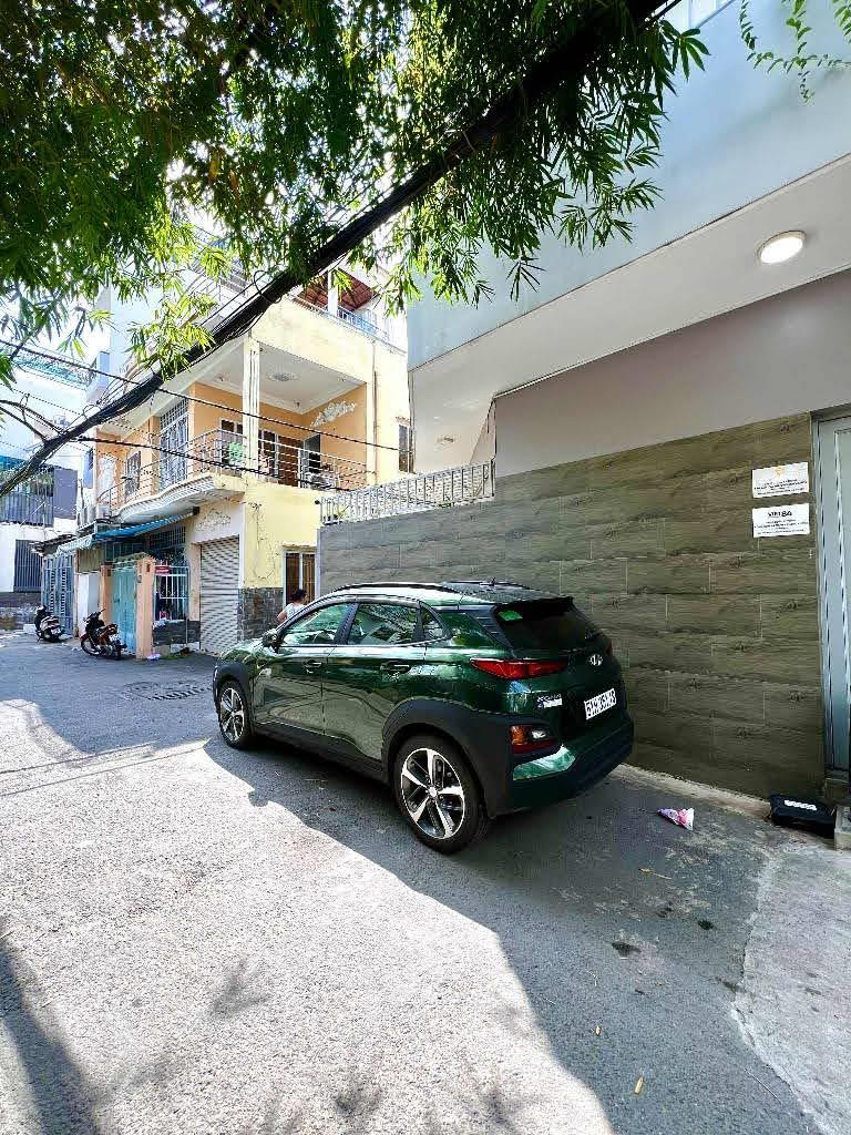 Bán nhà Gò Vấp, hẻm xe hơi Nguyễn Văn Công, 44m², 3 tầng, 4PN, nhỉnh 5 tỷ TL - Ảnh 1